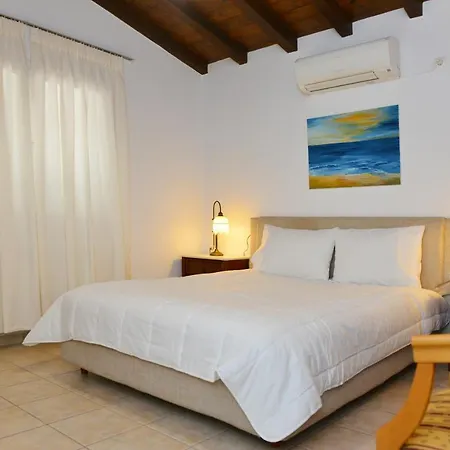 Orestis Holiday home *